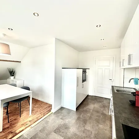 Business Zimmerzuvermieten Lägenhet *