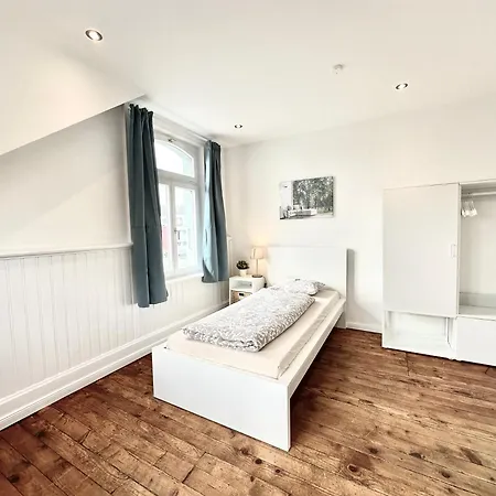 Business Zimmerzuvermieten Apartment *